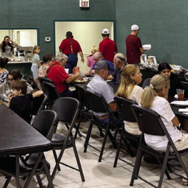 Community thanks Hamilton County firefighters