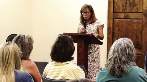 NY TIMES BESTSELLING  AUTHOR VISITS LIBRARY