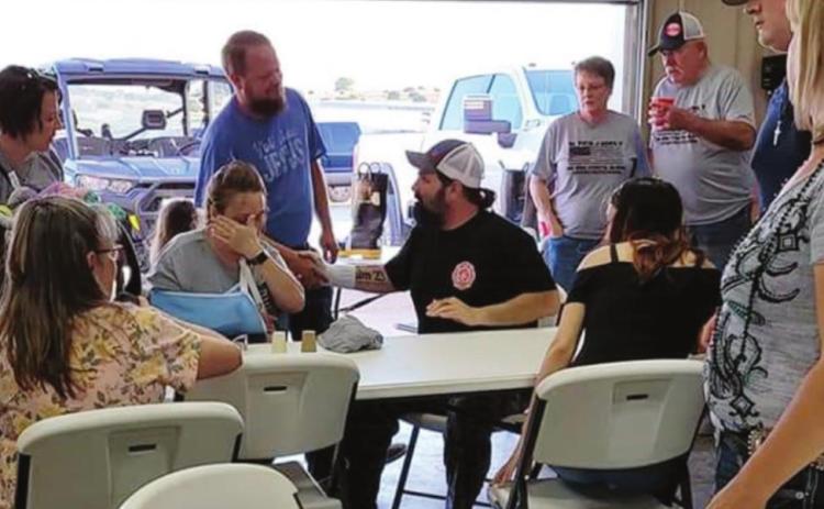 Courtneys attend Friday benefit