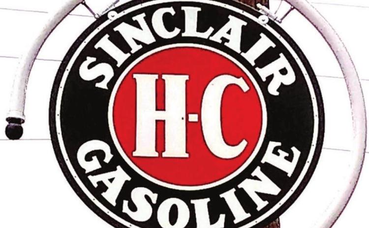 100-year-old Sinclair station gets facelift