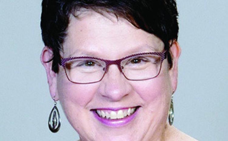 Six candidates seek two seats on city council