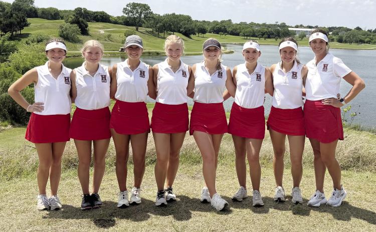 Lady Bulldog golfers head back to state