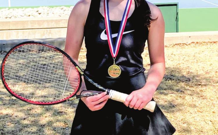 Aing wins singles