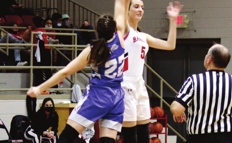 Lady Dogs dominate Frost