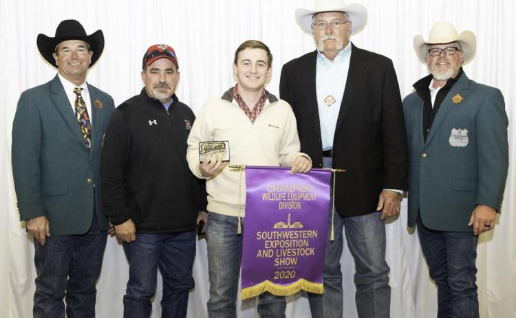 Slone named champion at Fort Worth