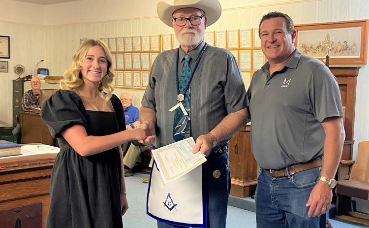 Rock House Lodge supports local grads