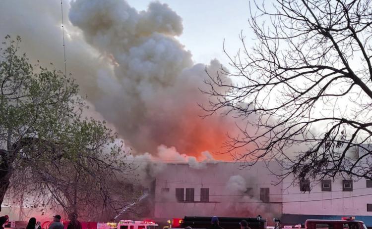 Fire razes square in Gatesville