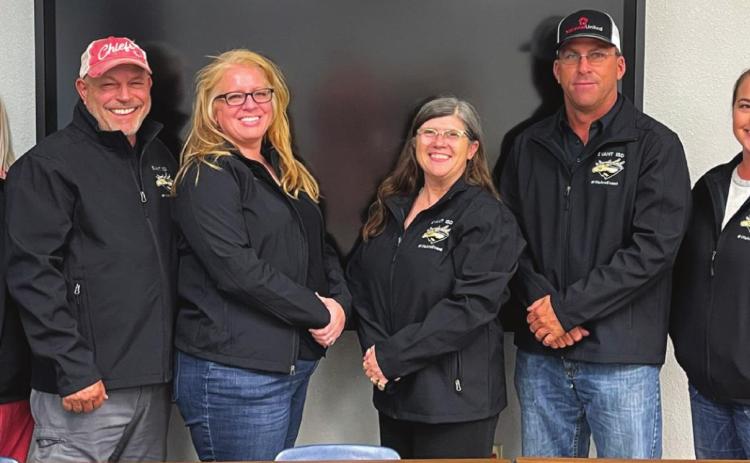 Evant ISD school board thanked for service