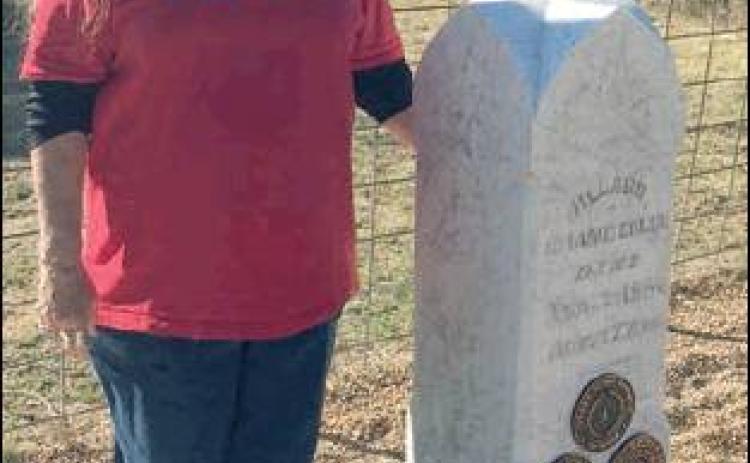 DRT dedicates memorial medallions