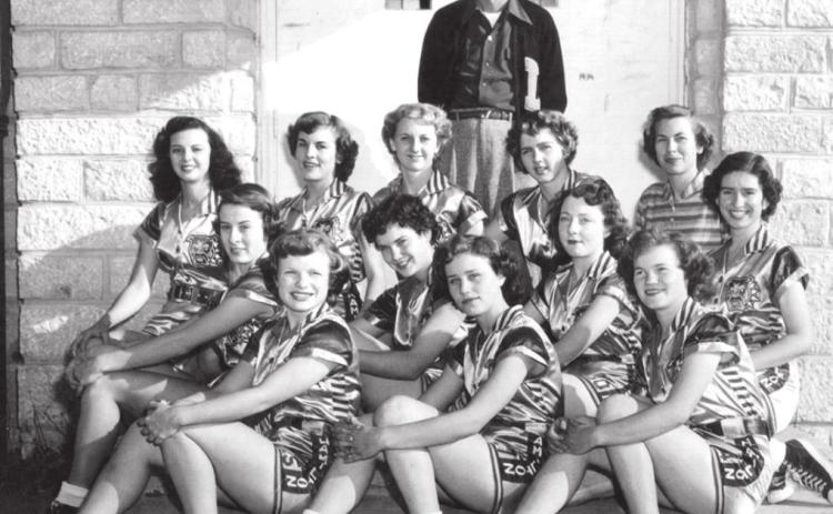 UIL names ’52 team to top 100