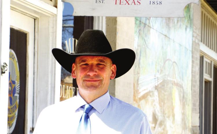 New chief acclimating to life in small town