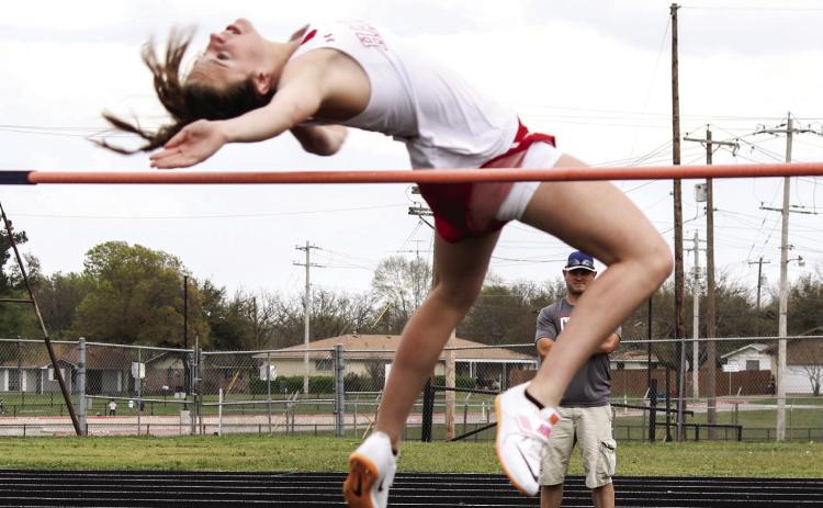 Lady Dogs run away with Cub Relays; Extraco Relays this Thursday