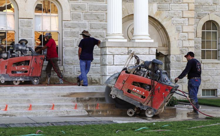 Court issues burn ban, appoints Clerk