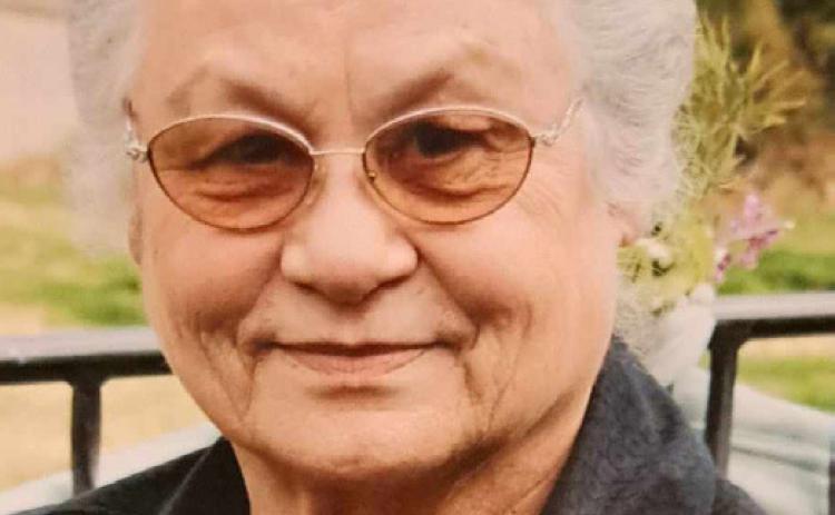 Loris Elaine Crouch